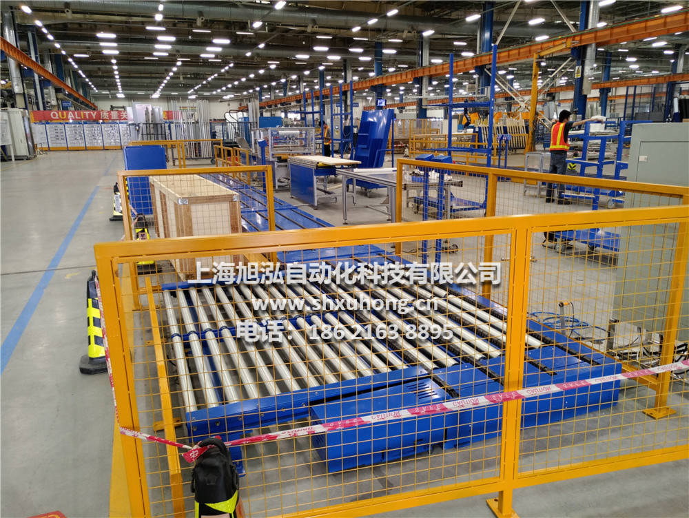 电梯层门装配线